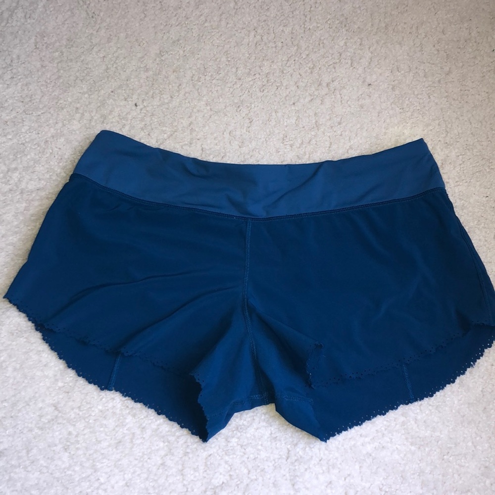 Lulu shorts